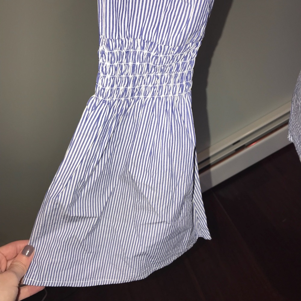 Striped bell sleeve top - Picture 2 of 4